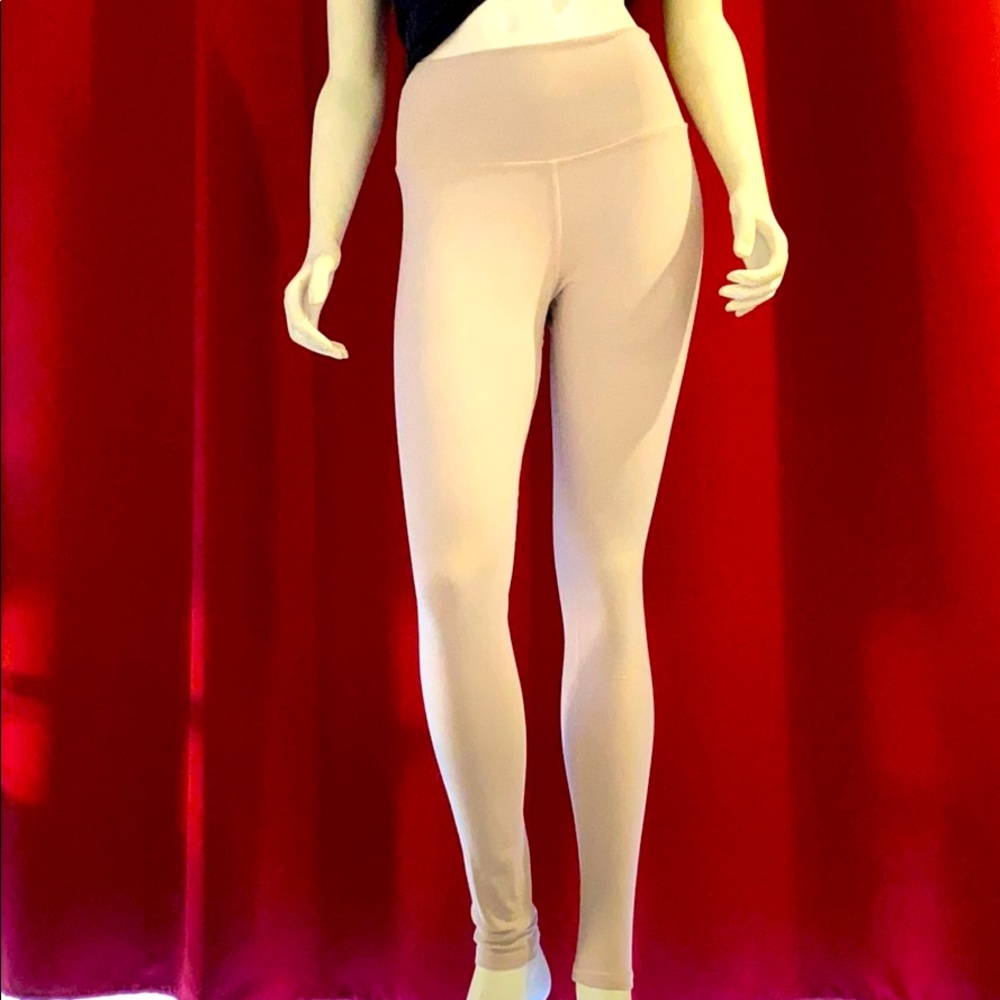 ALO light pink Leggings size medium